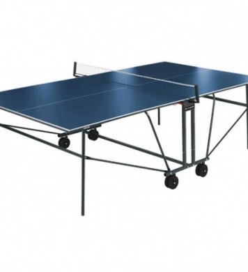 Tennis table