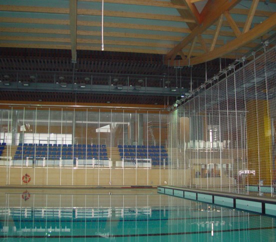 Motorised protection net - Nets - Other Equipment